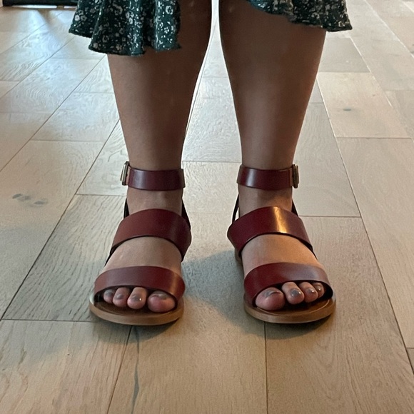 Massimo Dutti Sandals - Picture 4 of 5